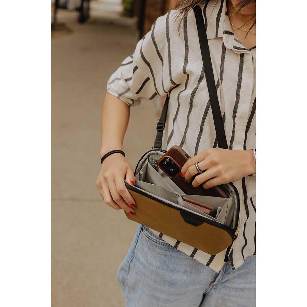 Tech Pouch Peak Design Tech Pouches