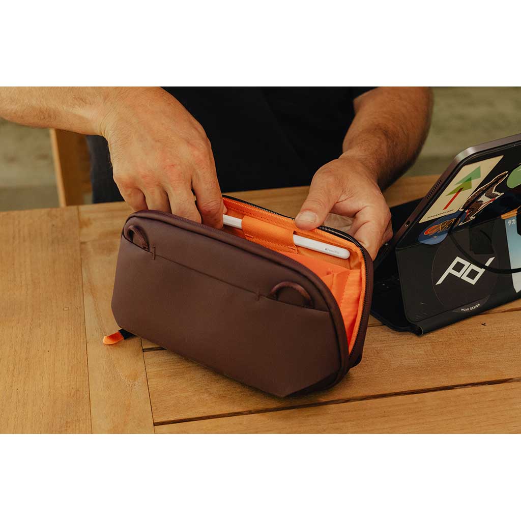 Tech Pouch Peak Design Tech Pouches
