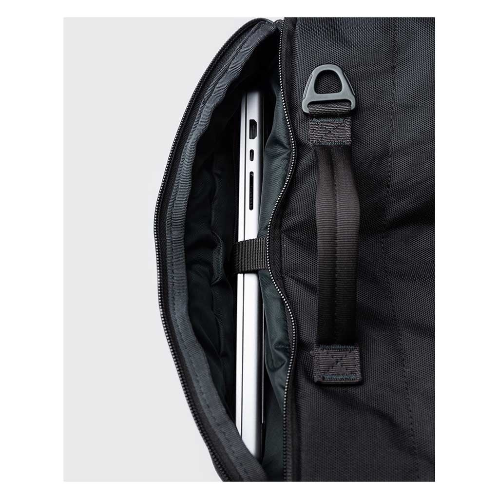 Go 3-Way Bag L Sandqvist 250405999 Backpacks 40L / Black