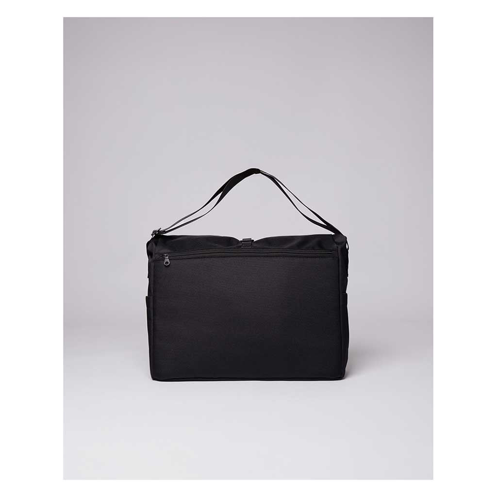 Icon Messenger Bag Sandqvist 256905999 Messenger Bags 29L / Black