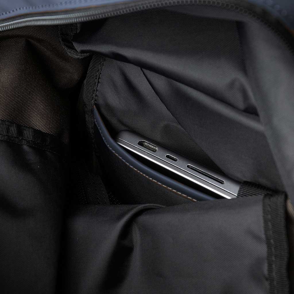 Stream Rolltop Backpack L Sandqvist 257505555 Backpacks 34L / Navy