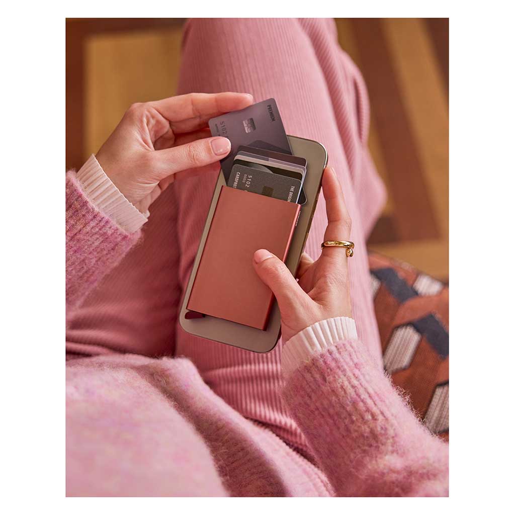 Cardprotector for Magsafe Secrid cfm-sand Wallets One Size / Sand