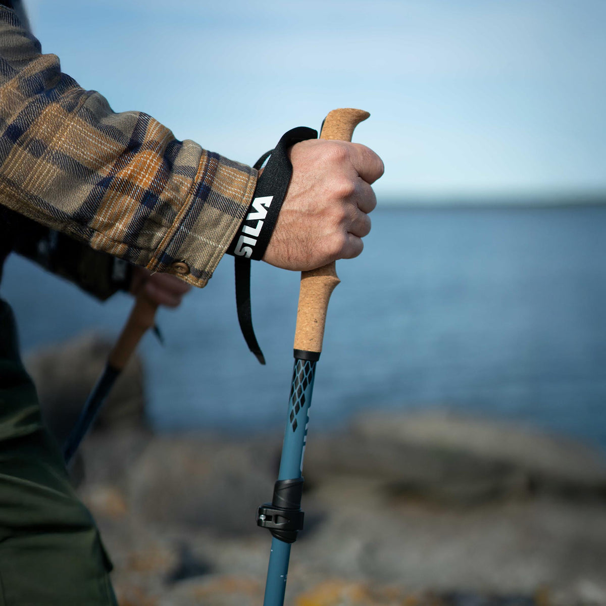 Trekking Poles | Alu Z-Fold | Adjustable | 115-135cm Silva 38611 Walking Poles 115-135cm / Silver/Blue