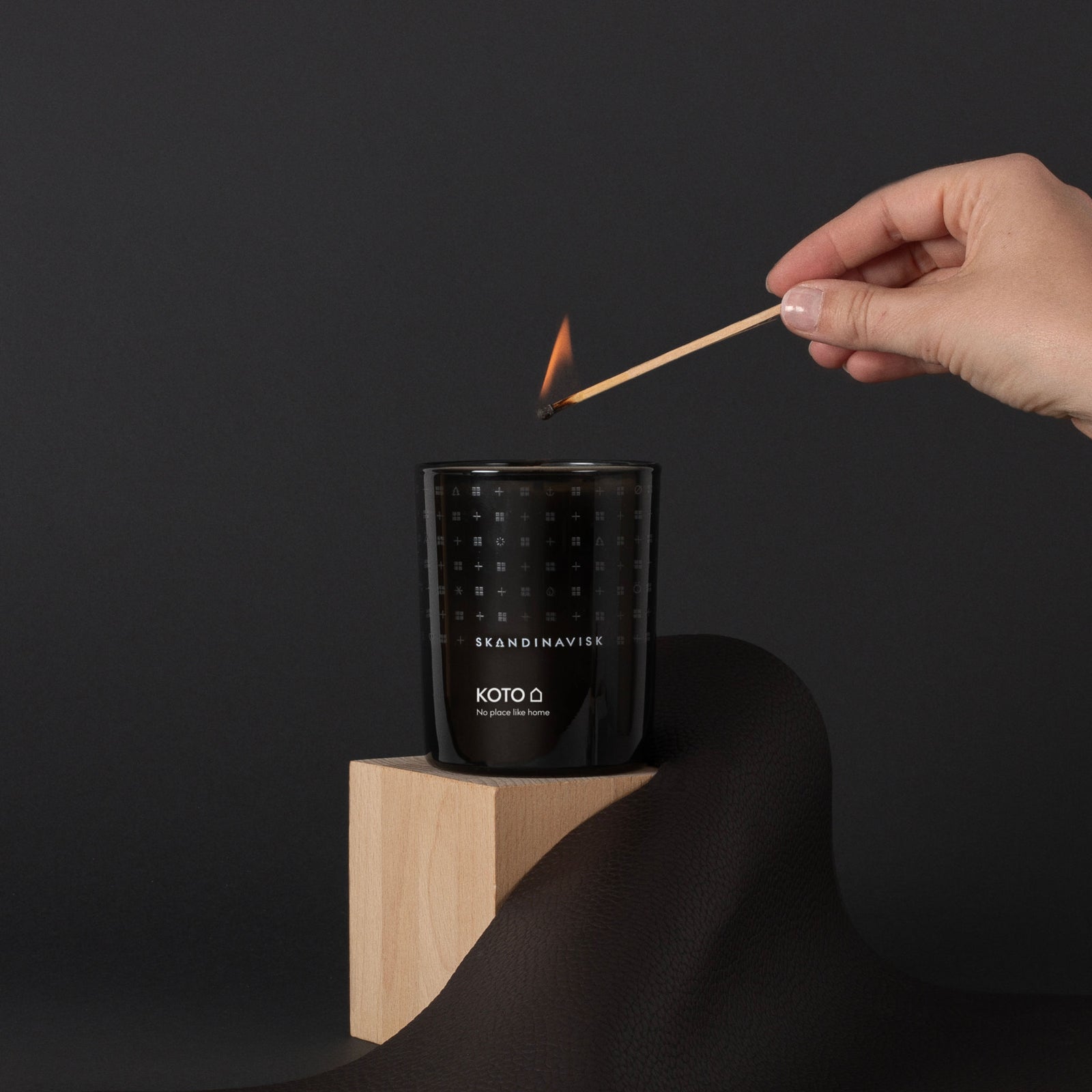 Scented Candle | Koto Skandinavisk 20106 Candles 200g / Black