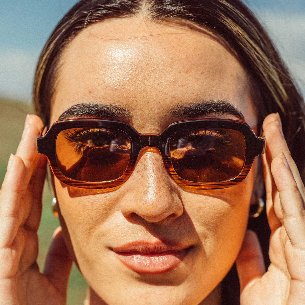 Lago Sunski SUN-LA-WTA Sunglasses One Size / Wire Tortoise Amber