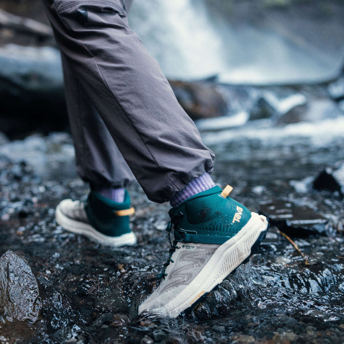 Hurricane Trailsetter Mid GTX | Women's Teva Women's Shoes