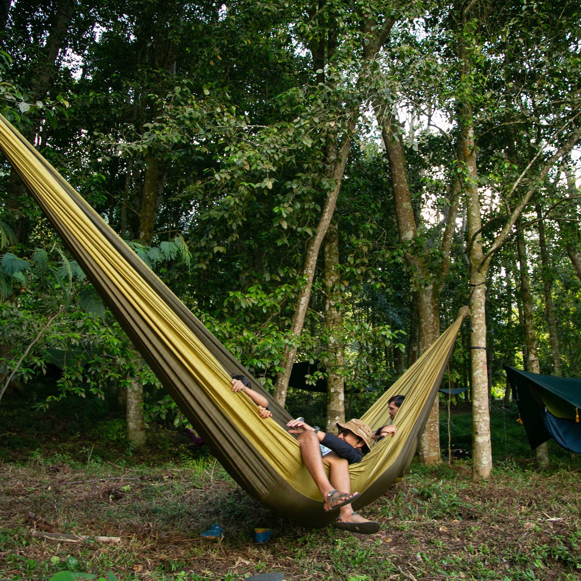 Ticket To The Moon | Mammock Hammock | Group Hammock | Brown/Gold