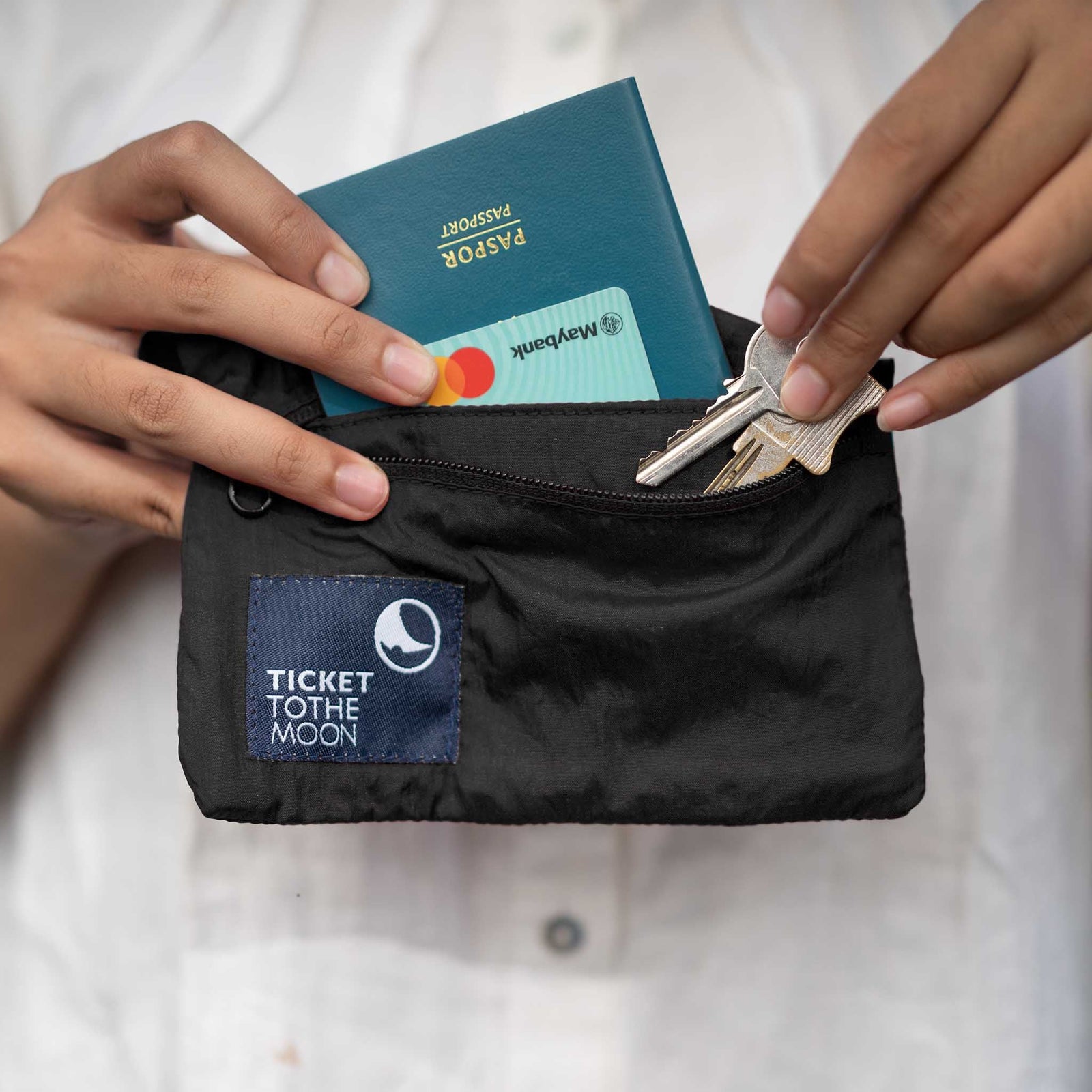 Travel Pouch Ticket To The Moon TMTP07 Pouches One Size / Black