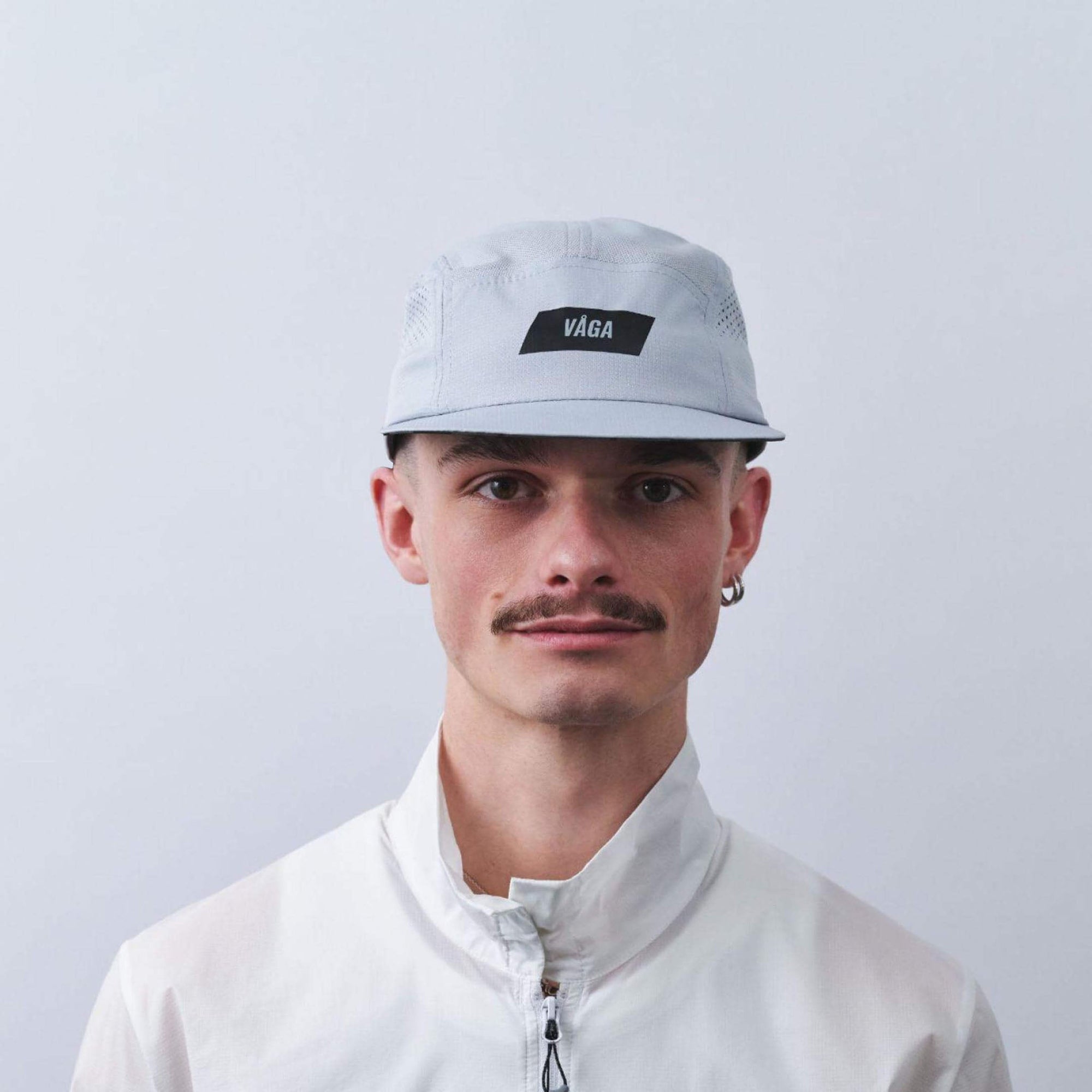 VÅGA | Feather Racing Cap | Ultra-Light Running Hat | Aluminium