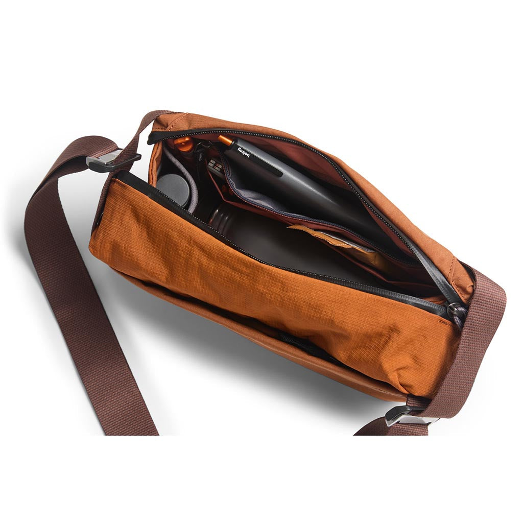 Venture Sling 6L Bellroy BMVA-BRZ-213 Sling Bags 6L / Bronze