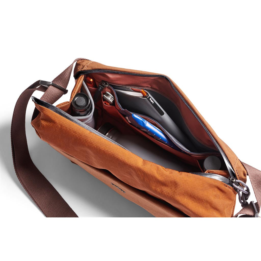 Venture Sling 9L Bellroy BSVA-BRZ-213 Sling Bags 9L / Bronze