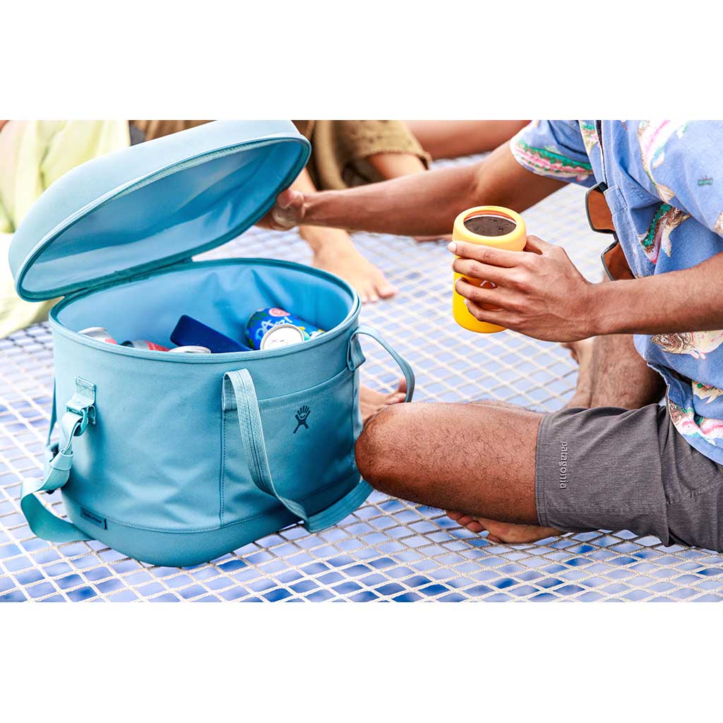 Hydro Flask 12 L Carry Out Soft Cooler Baltic