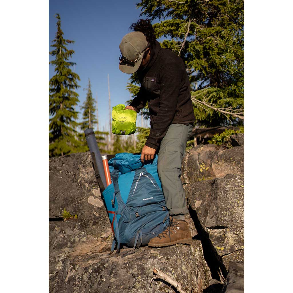 Osprey | Atmos AG LT 50 Backpack | Men's | Black