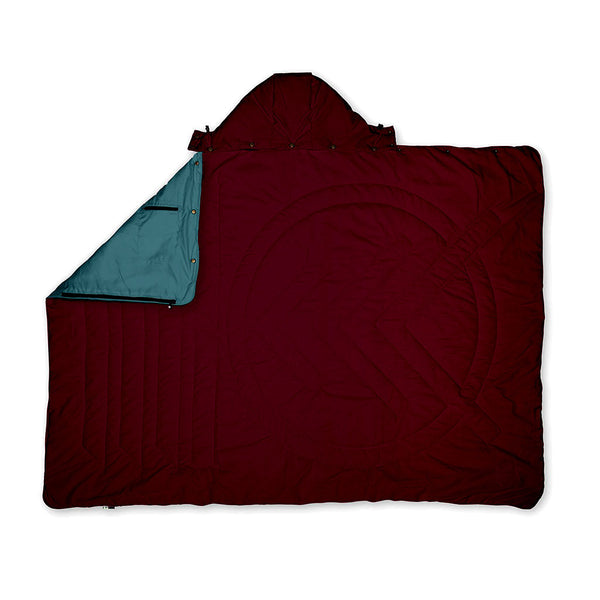 Travel Pillow Blanket Voited V21UN03BLPBTCAA Blankets One Size / Cardinal/Arctic